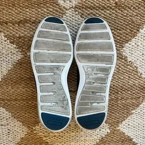 Cole Haan | Shoes | Mens Cole Haan Original Grand Chukka  display picture 1